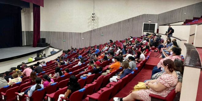 PRESENTAN CORTOMETRAJE EN EL TEATRO DE LA CIUDAD ADOLFO LÓPEZ MATEOS PRESENTAN CORTOMETRAJE EN EL TEATRO DE LA CIUDAD ADOLFO LÓPEZ MATEOS