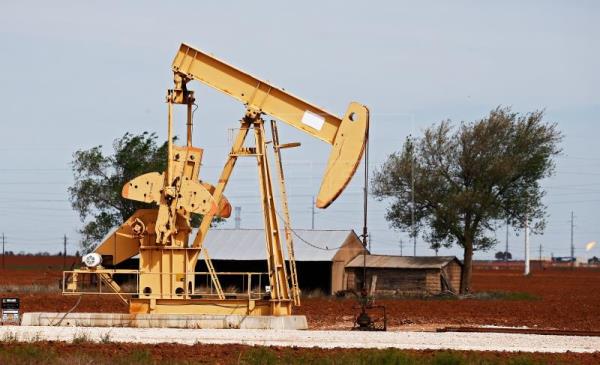 El petróleo de Texas sube un 2,71 % y cierra en 84,15 dólares el barril