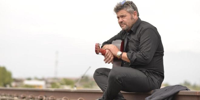 CANTAUTOR CHILENO OFRECERÁ CONCIERTO EN NUEVO LAREDO CANTAUTOR CHILENO OFRECERÁ CONCIERTO EN NUEVO LAREDO