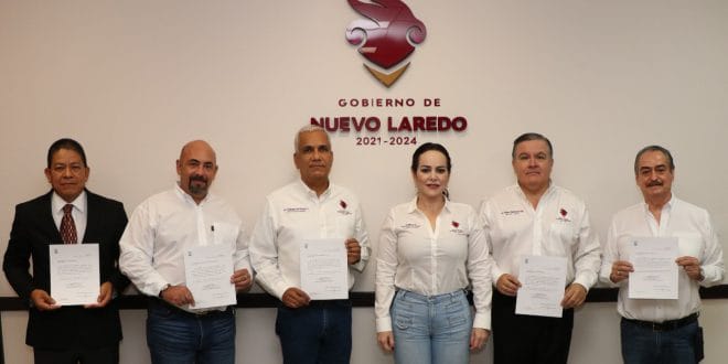 EXPERIENCIA Y TRAYECTORIA EN EL GOBIERNO DE CARMEN LILIA CANTUROSAS