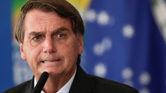 Comisión brasileña aprueba procesar a Bolsonaro