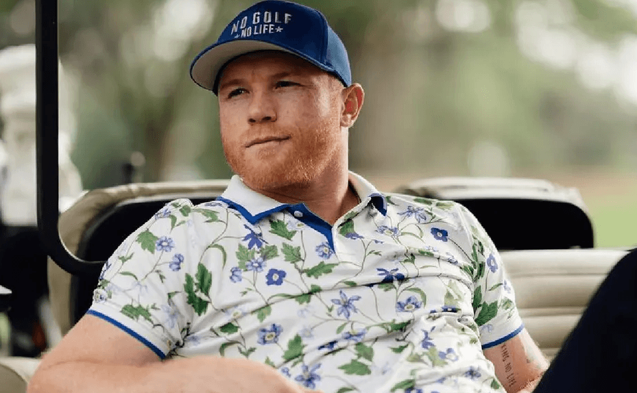 Canelo Álvarez visita taquería en Jalisco y paga tacos de todos
