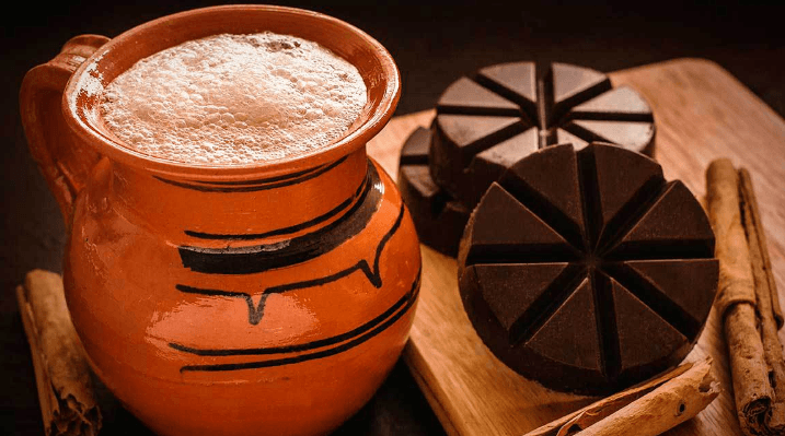 Profeco exhibe los chocolates que tienen más grasas o menos producto