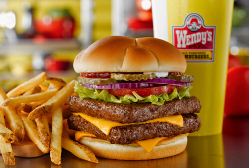 La razón por la que las hamburguesas de Wendy’s son cuadradas