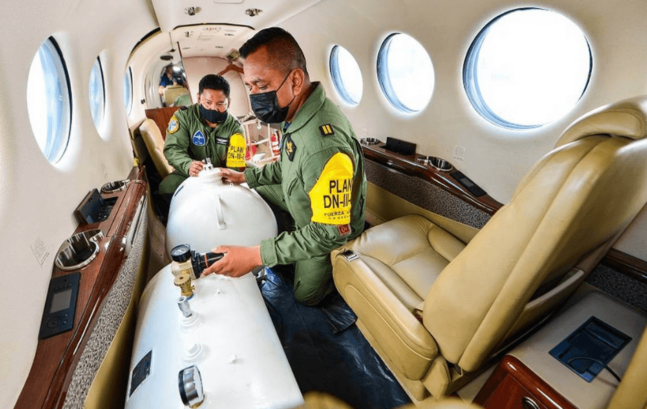 Preparan vuelo para bombardear de nuevo nubes