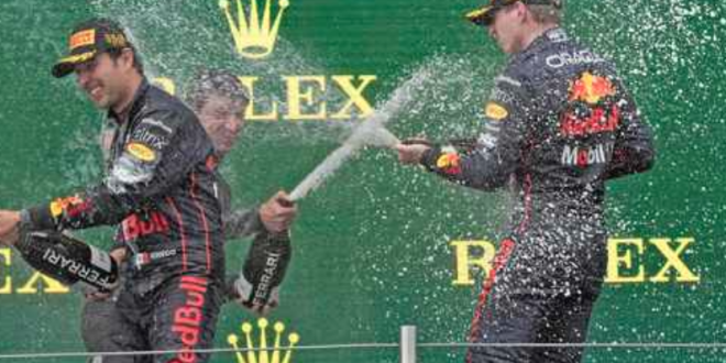 Verstappen y Pérez dan golpe de autoridad en el GP de Emilia Romaña