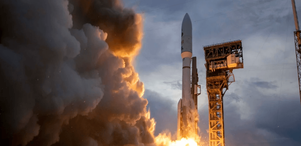 NASA lanza al espacio dos satélites de seguridad para la Fuerza Espacial estadounidense