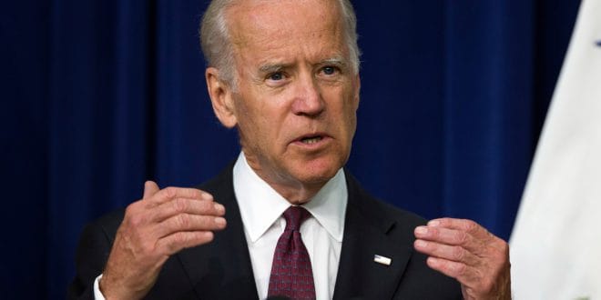 Presiona Texas a Biden