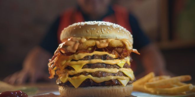 Llega la nueva Stacker Salvaje, la hamburguesa más grande de Burger King