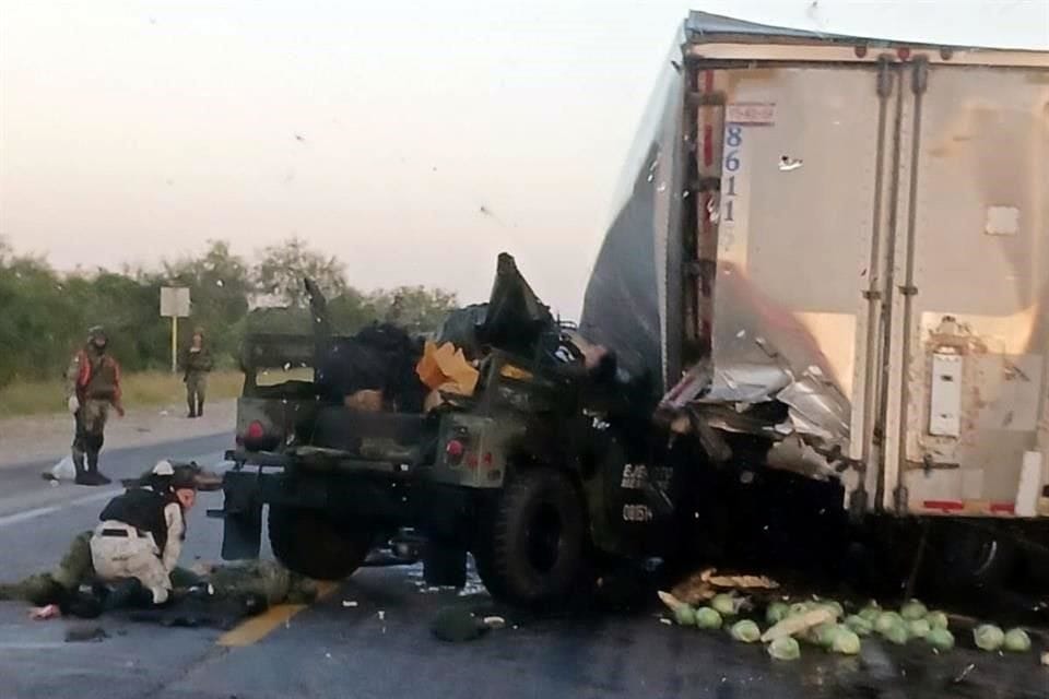 Mueren militares en accidente carretero