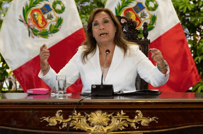 Piden tregua en Perú Piden tregua en Perú