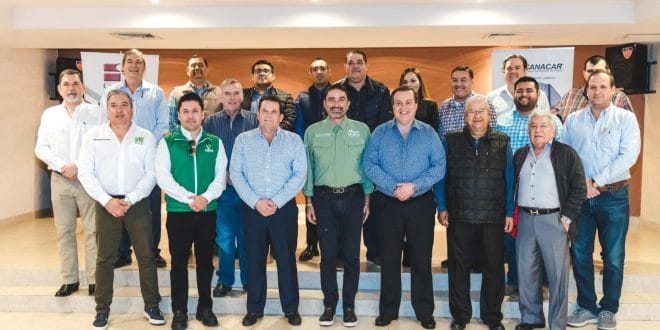 TODO EL APOYO PARA MANUEL MUÑOZ: TRANSPORTISTAS DE NUEVO LAREDO TODO EL APOYO PARA MANUEL MUÑOZ: TRANSPORTISTAS DE NUEVO LAREDO