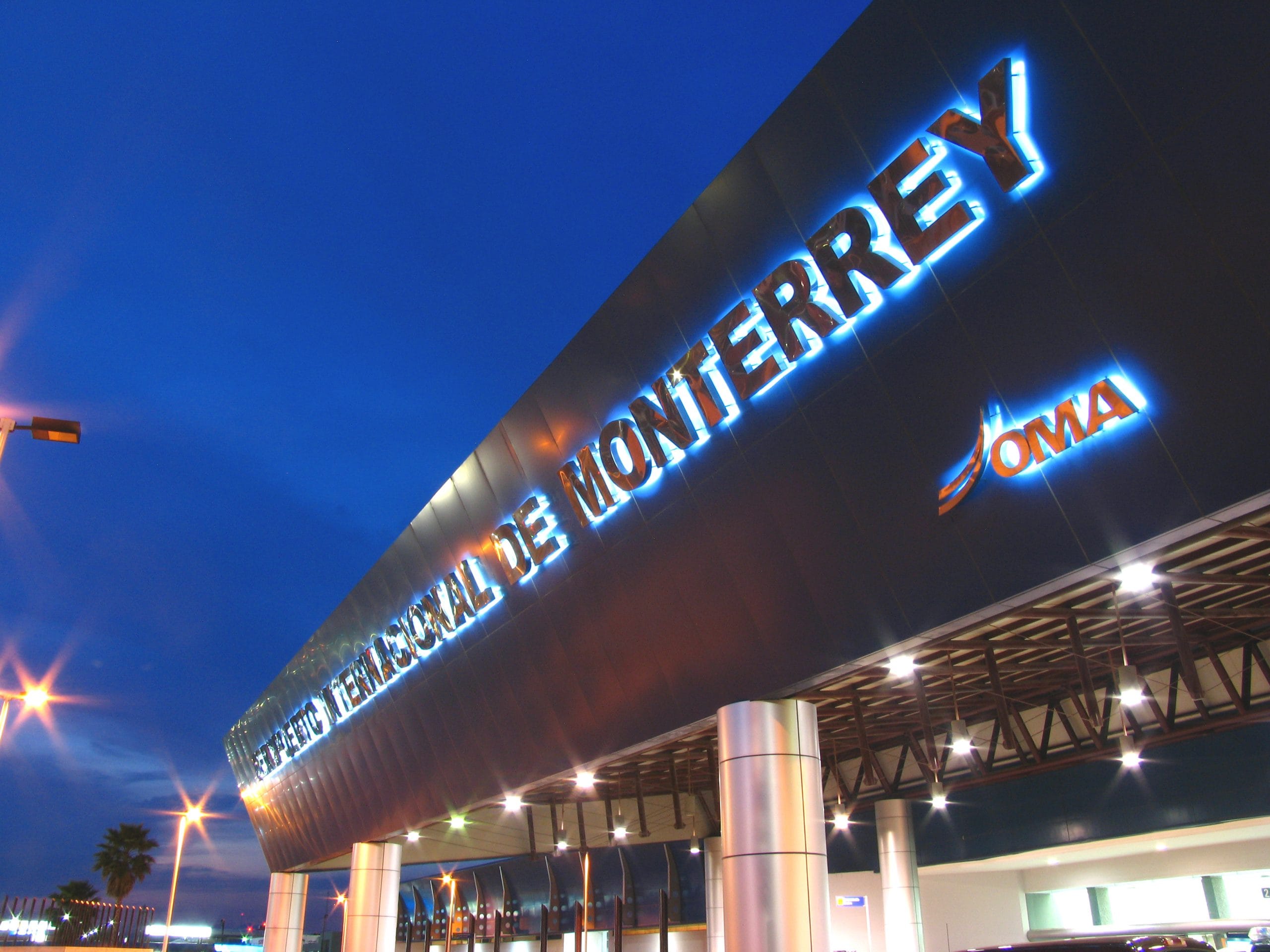 Lanzan nueva ruta Monterrey – Bogotá de Viva Aerobus