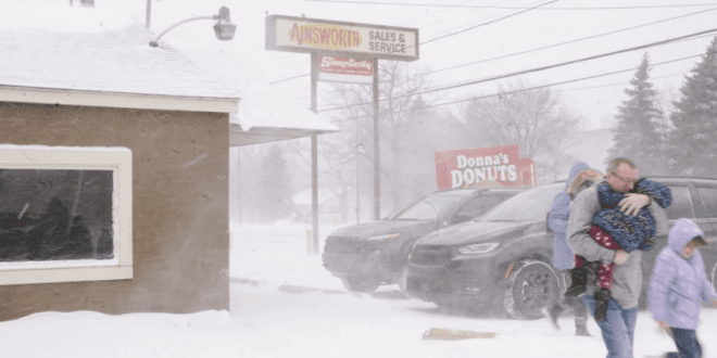 Genera estragos en Texas tormenta invernal