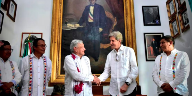 “Estados Unidos y México, para siempre”, asegura John Kerry en Oaxaca