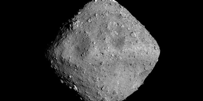 Hallan restos de uracilo en el asteroide Ryugu, componente básico para propiciar la aparición de vida