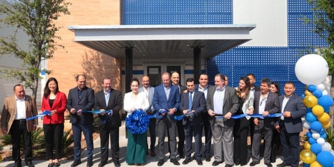 BRINDA GOBIERNO MUNICIPAL FACILIDADES PARA CONSOLIDAR NUEVAS INVERSIONES BRINDA GOBIERNO MUNICIPAL FACILIDADES PARA CONSOLIDAR NUEVAS INVERSIONES