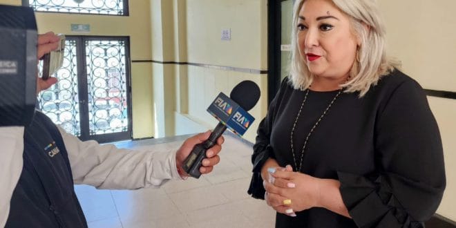 Exhorta Tamaulipas a regularizar autos americanos; se amplía plazo tres meses Exhorta Tamaulipas a regularizar autos americanos; se amplía plazo tres meses