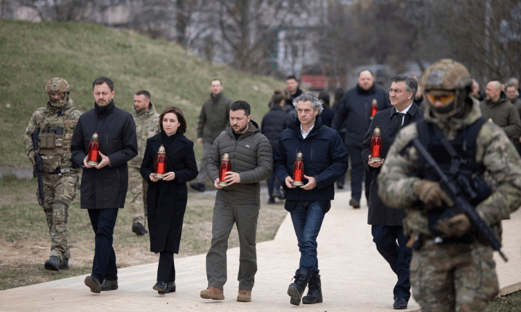 Conmemora Ucrania la liberación de Bucha