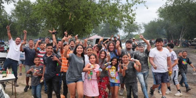 CELEBRAN FAMILIAS DOMINGO DE PASCUA EN ÁREAS RECREATIVAS DE LA CIUDAD