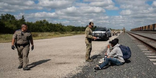 Detienen a indocumentados con destino a Austin Detienen a indocumentados con destino a Austin