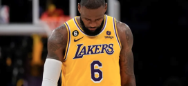 LeBron James considera el retiro de la NBA tras eliminación de los Lakers