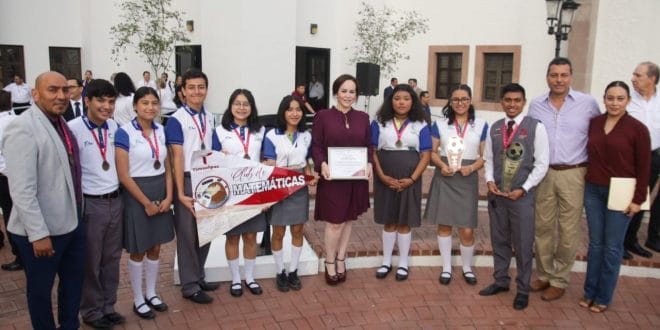 ESTUDIANTES DE COBAT LOGRAN CAMPEONATO ESTATAL DE MATEMÁTICAS ESTUDIANTES DE COBAT LOGRAN CAMPEONATO ESTATAL DE MATEMÁTICAS