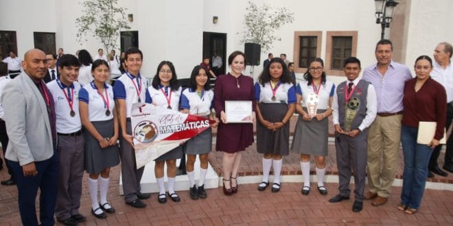 ESTUDIANTES DE COBAT LOGRAN CAMPEONATO ESTATAL DE MATEMÁTICAS