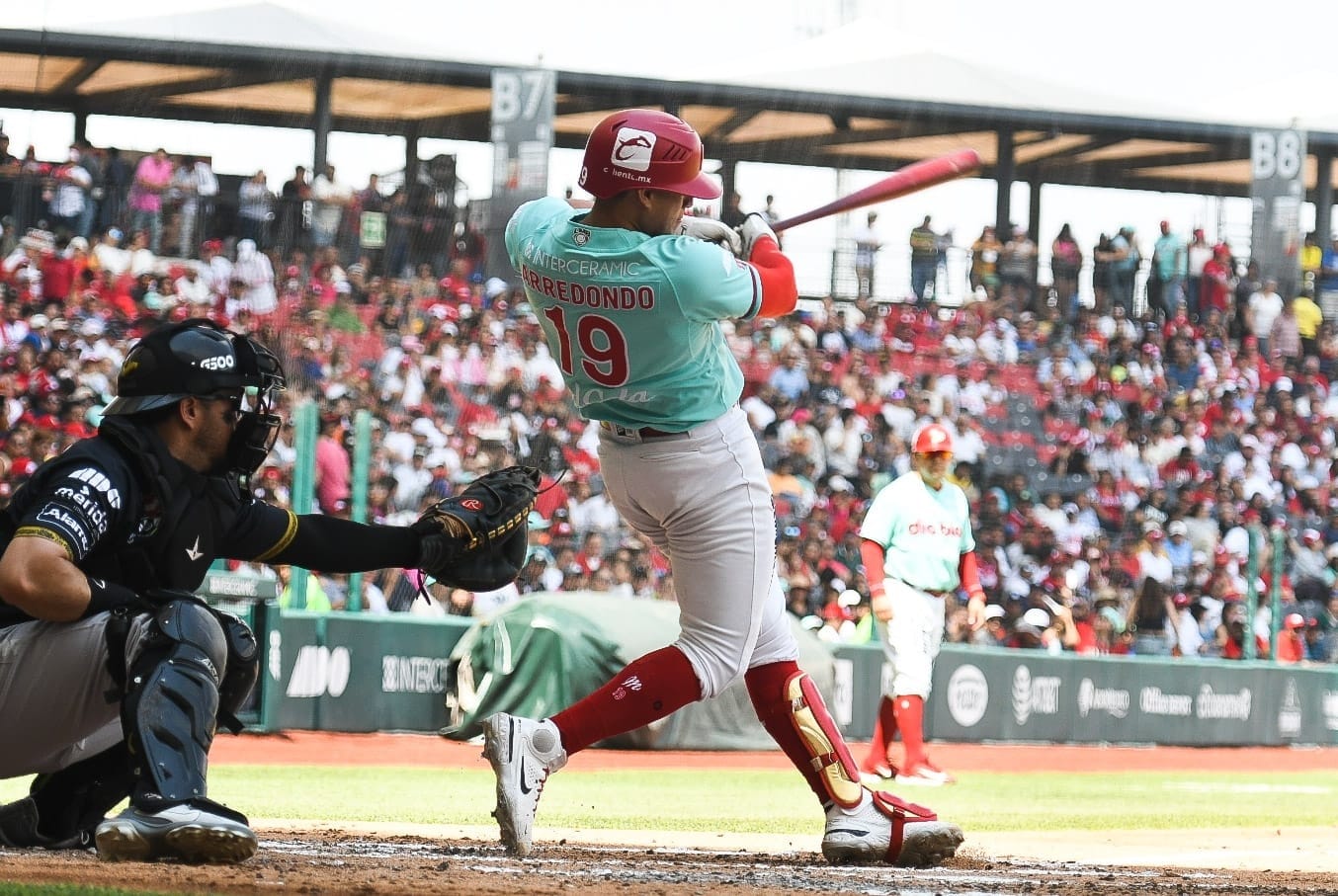 Diablos completa barrida a Leones y le gana los seis juegos de la temporada