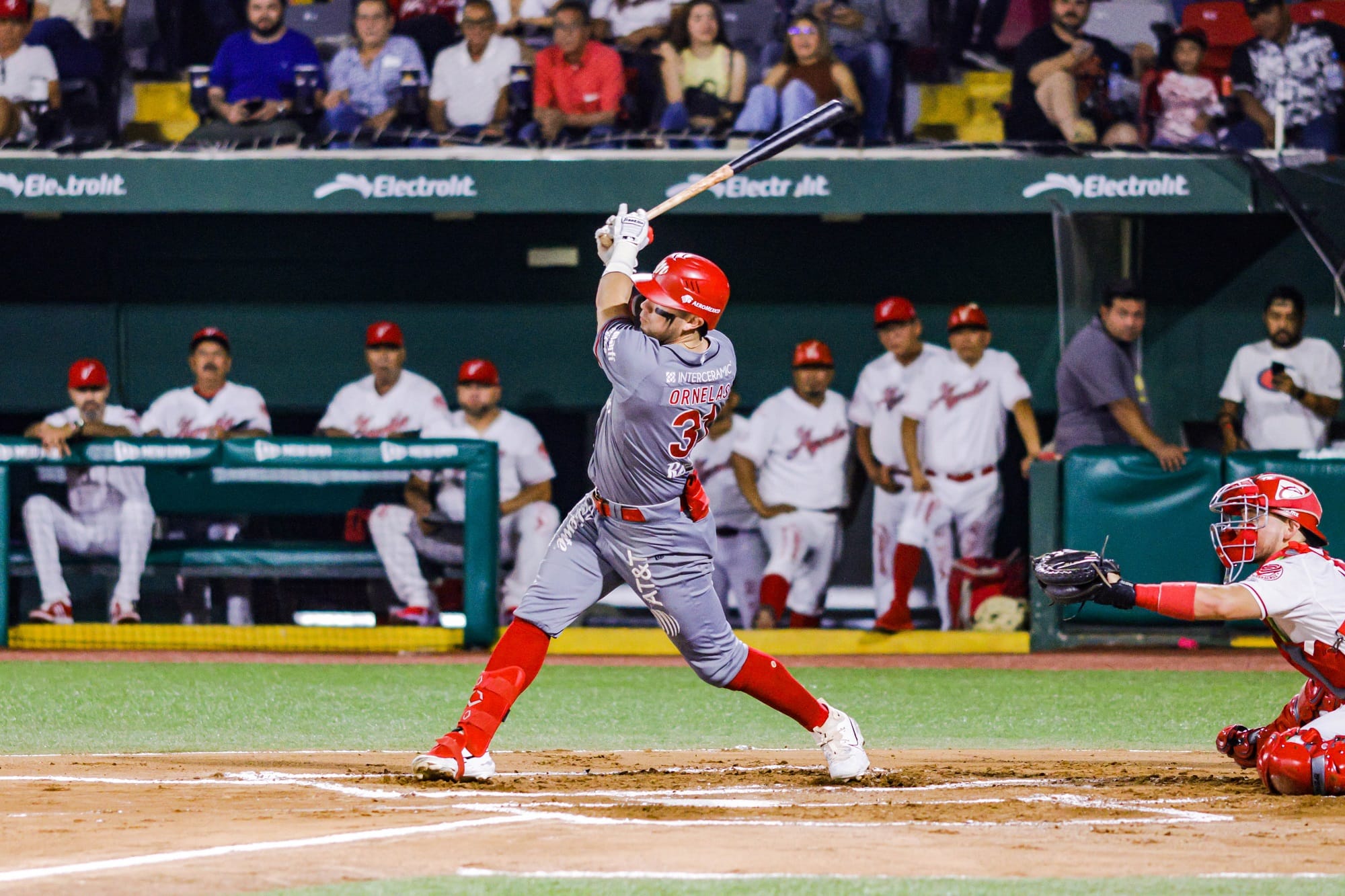 YA SON 9 AL HILO! DIABLOS VENCE 10-6 AL ÁGUILA Y ASEGURA LA SERIE