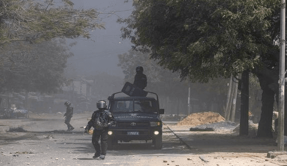 Aumentan fallecidos a 15 por enfrentamientos en Senagal Aumentan fallecidos a 15 por enfrentamientos en Senagal