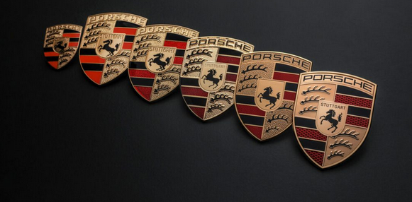 Porsche reinventa su emblema en el 75 aniversario