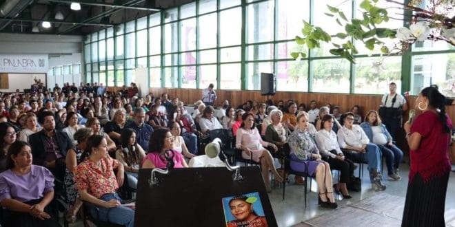 COMPARTE EUFROSINA CRUZ HISTORIA DE EMPODERAMIENTO CON MUJERES DE NUEVO LAREDO