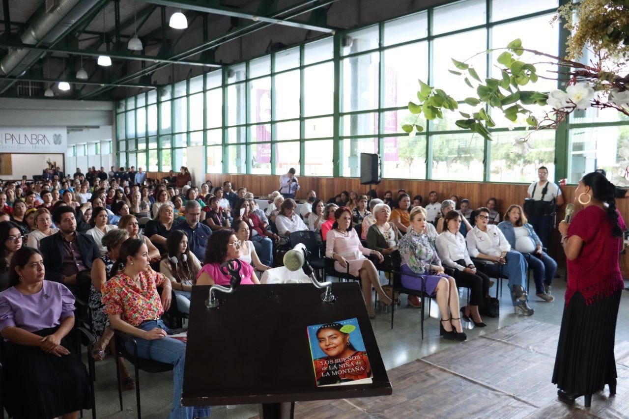COMPARTE EUFROSINA CRUZ HISTORIA DE EMPODERAMIENTO CON MUJERES DE NUEVO LAREDO