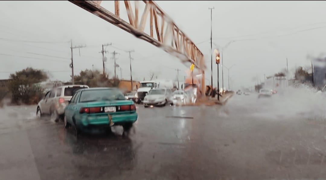 Pasa Harold con lluvias sobre Nuevo Laredo