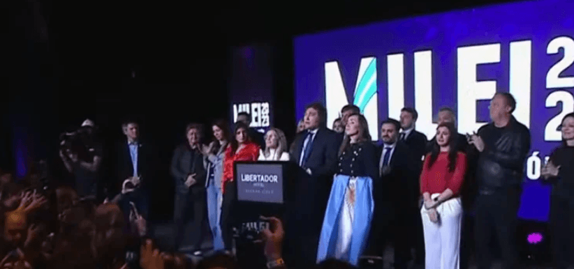 Javier Milei gana las elecciones primarias de Argentina