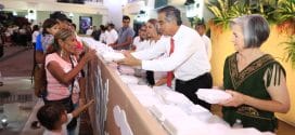 Disfrutan Familias tamaulipecas cena mexicana en Ceremonia del Grito ￼