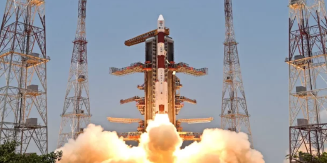 India lanza cohete para estudiar el Sol