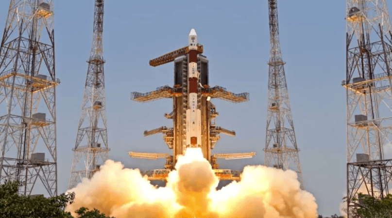 India lanza cohete para estudiar el Sol