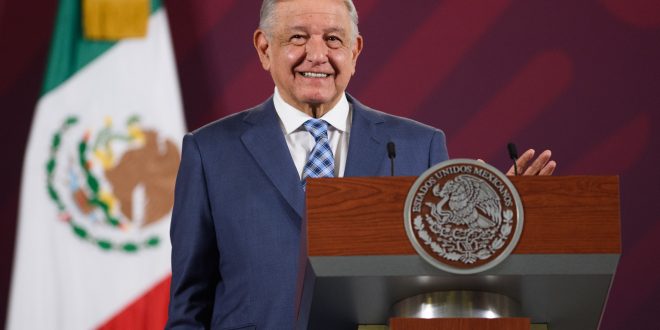 Américo ha tenido que reconstruir a Tamaulipas: AMLO￼