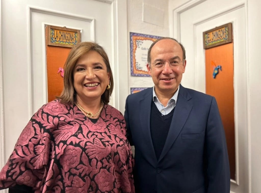 Se reúne Xóchitl con Felipe Calderón