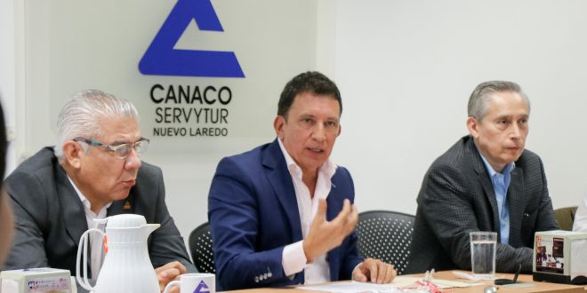 Manuel Canales Bermea se comprometió a ser la voz de CANACO en el congreso federal y  trabajar de la mano con las organizaciones de la sociedad civil para impulsar el desarrollo de Nuevo Laredo