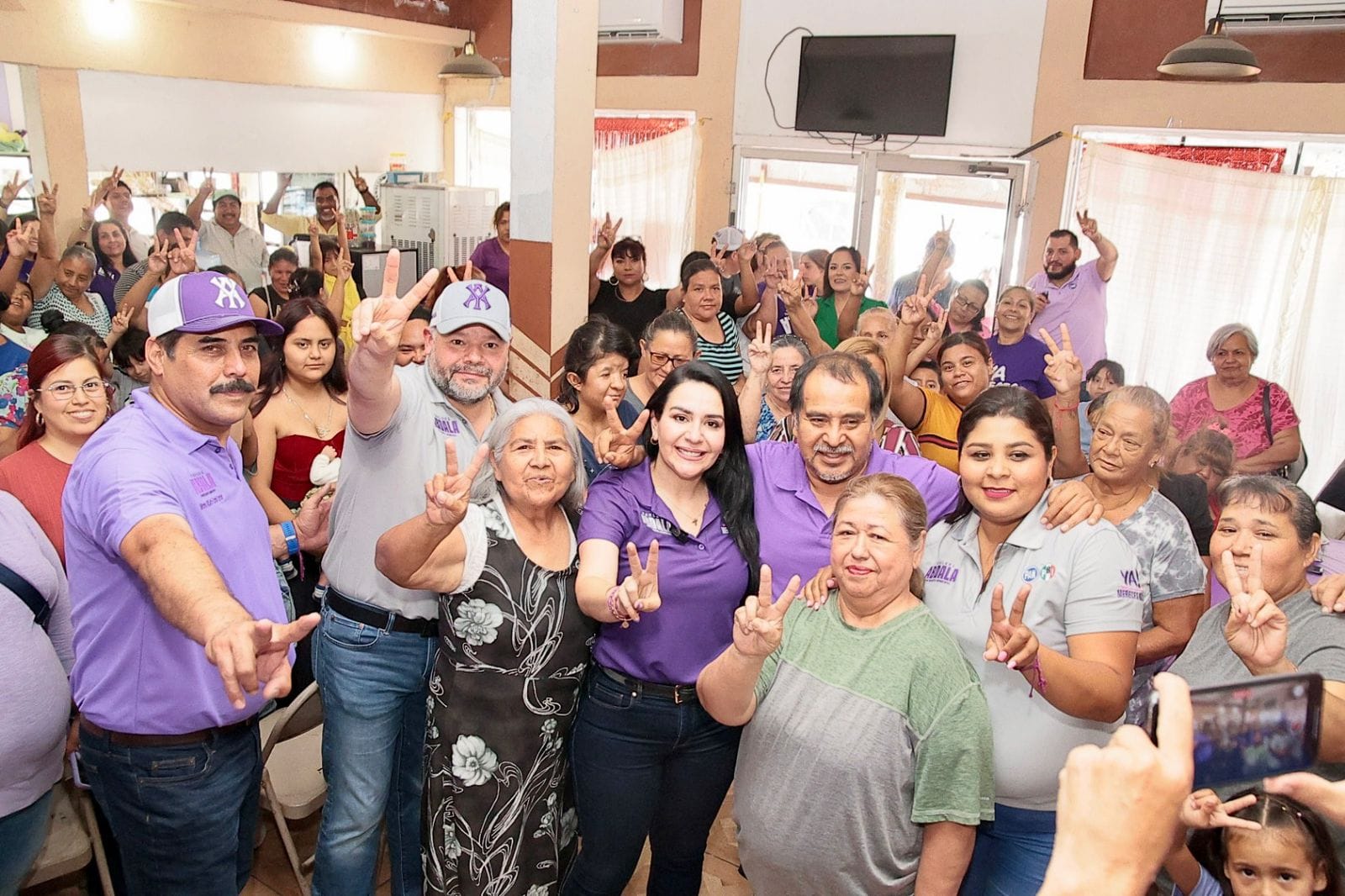 Vecinos de la Voluntad y Trabajo 3 refuerzan promoción del voto para Yahleel