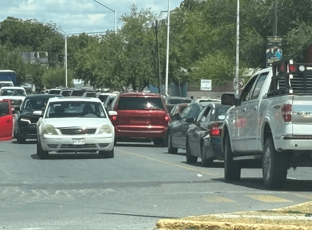 Gobierno Municipal elimina topes en área de 3 escuelas