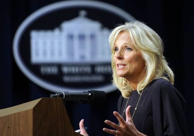 Manda Biden a su esposa con Sheinbaum