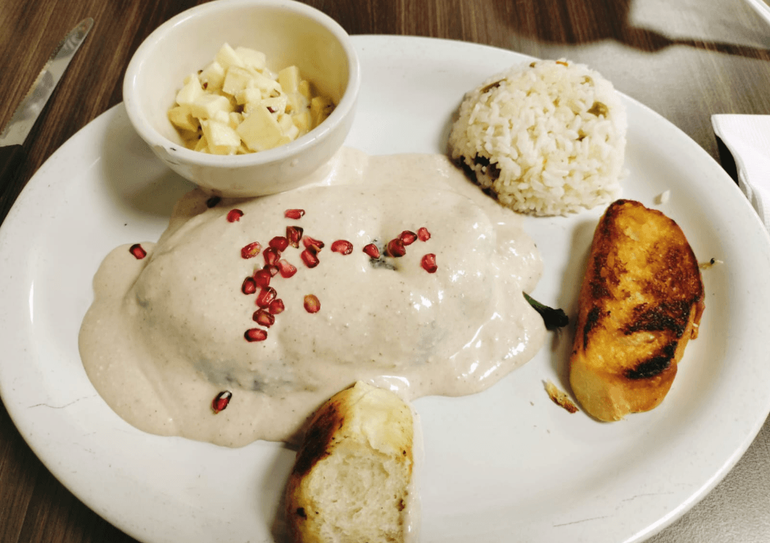 ¡Tiempo de chiles en nogada, listos para dar el grito!
