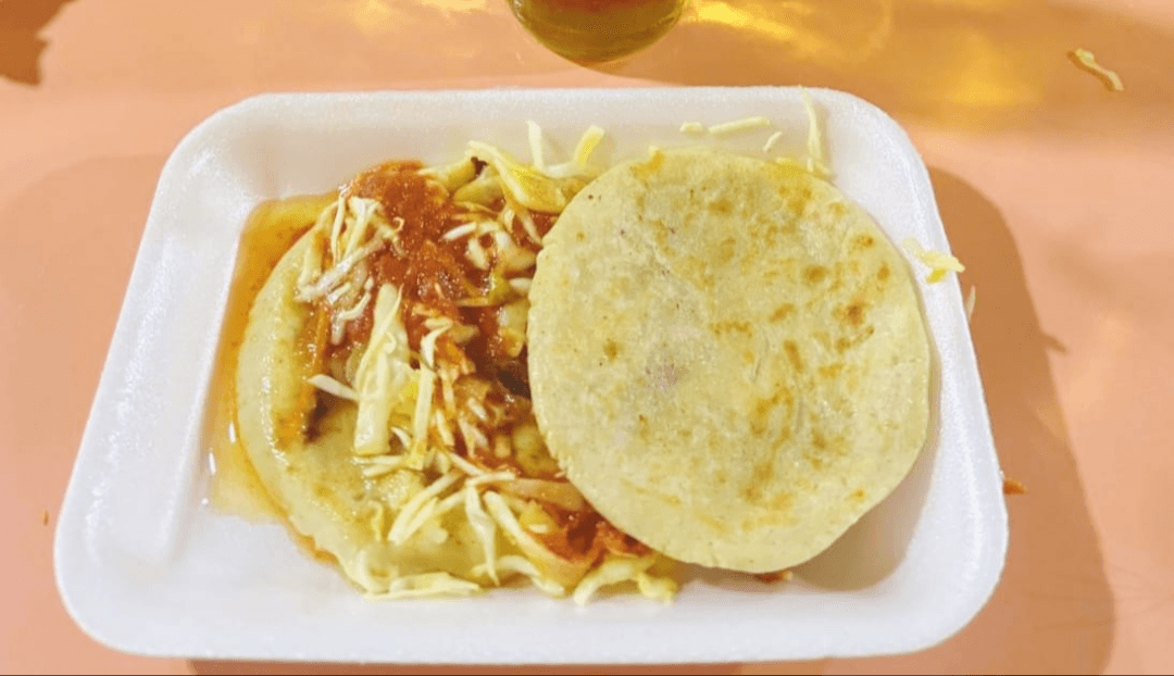 Aporta El Salvador sus deliciosas pupusas a la gastronomía internacional