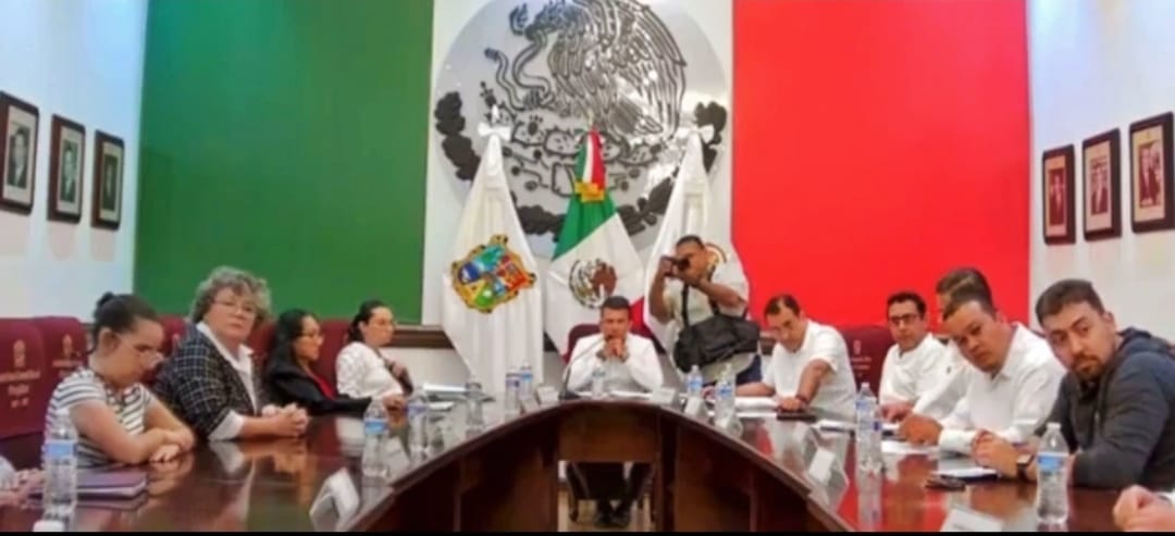 Va Cabildo de Victoria contra Gattás piden su destitución