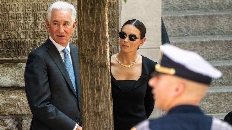 Practica Trump nepotismo en asignación