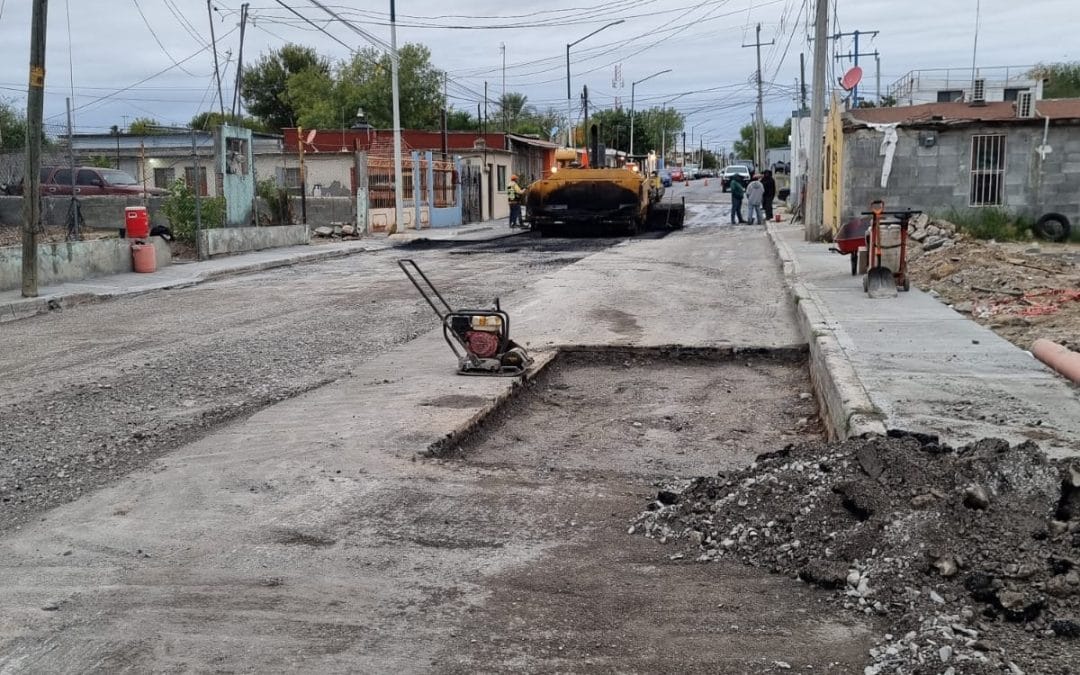 Calle de la colonia Buenavista es repavimentada por tercera vez en menos de 4 meses